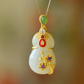 An Exquisite Sterling Silver-Gold Plated Inlaid White Jade Pendant,Inlaid Diamond