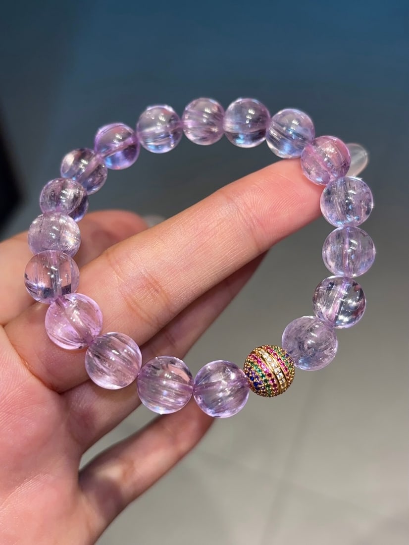 An Exquisite Crystal Bracelets - 3