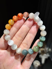 An Exquisite Crystal Bracelets