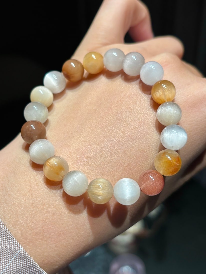 An Exquisite Crystal Bracelets - 3