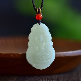 An Exquisite White Jade Bodhisattva Pendant