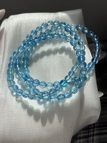 An Exquisite Aquamarine Bracelets