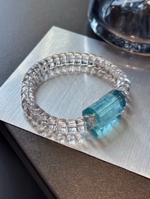 An Exquisite Aquamarine Bracelets