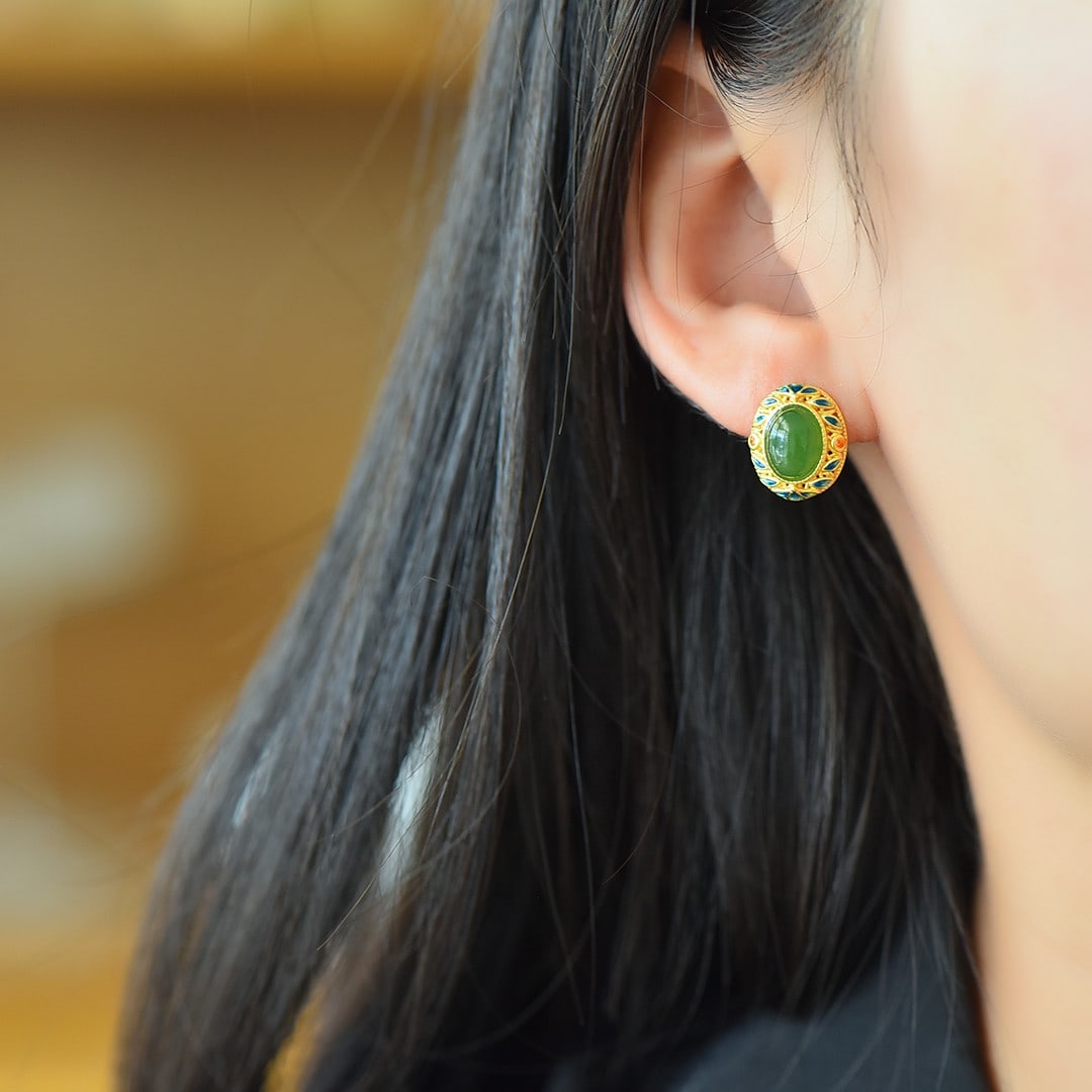 A Pair of Exquisite Sterling Silver-Gold Plated Inlaid Jasper Earrings: A Pair of Exquisite Sterling Silver-Gold Plated Inlaid Jasper Earrings ???????????