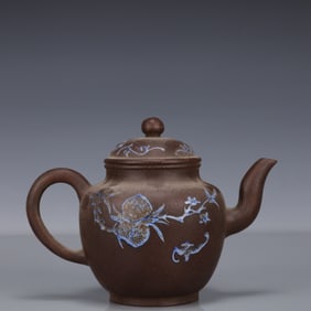 An Exquisite Purple Sands Bats and Peach Pattern Teapot