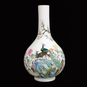 An Exquisite Famille-Rose Flower and Bird Pattern Vase,with Poem