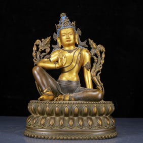 A Solemn Gilt Bronze Statue of Avalokitesvara