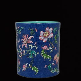 An Exquisite Blue Ground Lotus Pattern Brush Pot