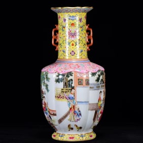 An Exquisite Famille-Rose Painted Gold Figure Pattern Double-Ears Vase