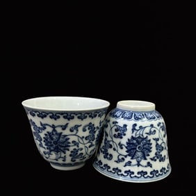 A Pair of Exquisite Blue and White Lotus Pattern Cups