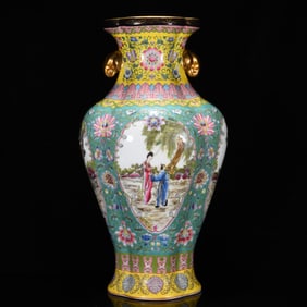 A Huge Enamel Gilt Figure Pattern Beast-Ears Vase
