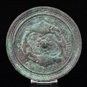 An Archaic Bronze Fish Pattern Round Mirror
