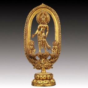 A Solemn Gilt Bronze Statue of Vajrasattva