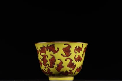 An Exquisite Yellow Glazed Iron-Red Painted Gold Bats and Peach Pattern Cup