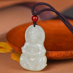 An Exquisite White Jade Statue of Avalokitesvara Pendant