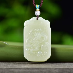 An Exquisite White Jade Dragon Pattern Pendant