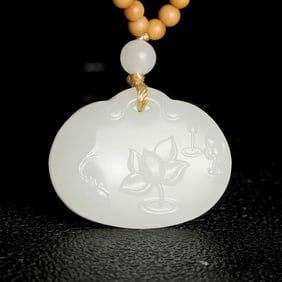 An Exquisite White Jade Lotus Pattern Pendant