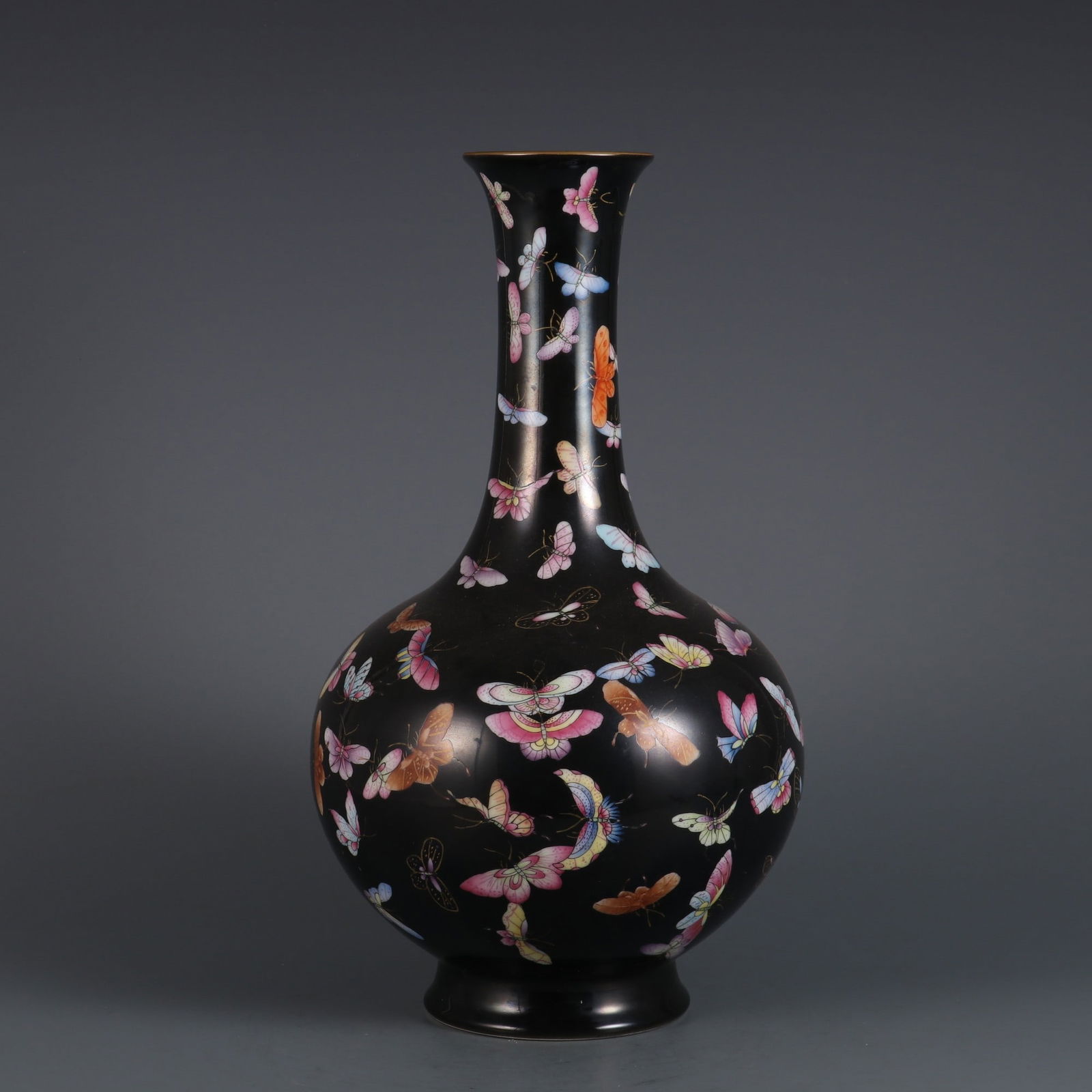 An Exquisite Enamel Butterfly Pattern Vase (1 of 9)