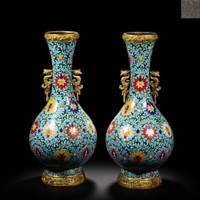 An Exquisite Cloisonne Lotus Pattern Double-Ears Vase