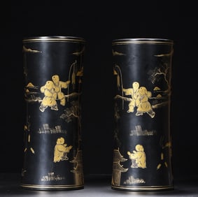 A Pair of Exquisite Black Lacquer Painted Gold Character and Story Pattern with poem Brush Pot