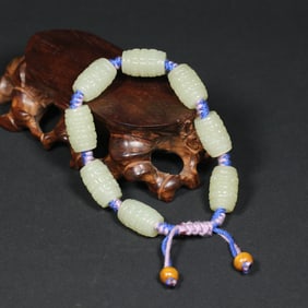 An Exquisite White Jade Censer