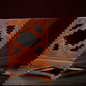 An Exquisite Carved Red Lacquer Flower Pattern Phoenix Pattern Box