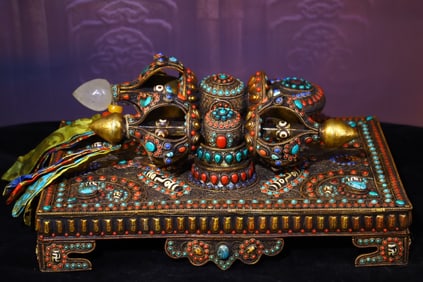 An Exquisite Crystal Inlaid Gems Ornament