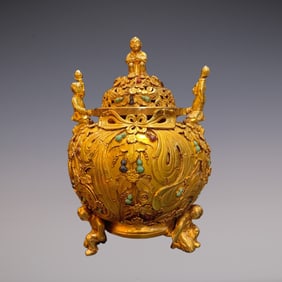 An Exquisite Gilt Bronze Inlaid Gems Flower and Fruit Pattern Jar