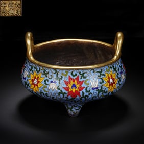 An Exquisite Cloisonne Lotus Pattern Double-Ears and Tripod Censer