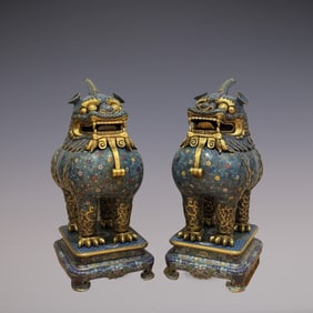 An Exquisite Cloisonne Lotus Pattern Lion Ornament