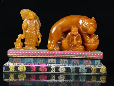 An Exquisite Tianhuang Stone Figure Ornament