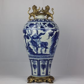 An Exquisite Blue and White Inlaid Bronze Character and Story Pattern Lotus Pattern Double-Ears Vase