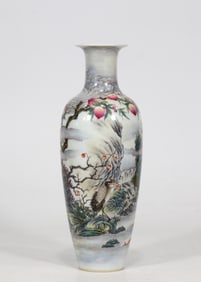 An Exquisite Enamel Crane Pattern with poem Vase