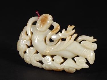 An Exquisite White Jade Figure Pattern Ornament
