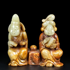 An Exquisite White Jade Figure Ornament