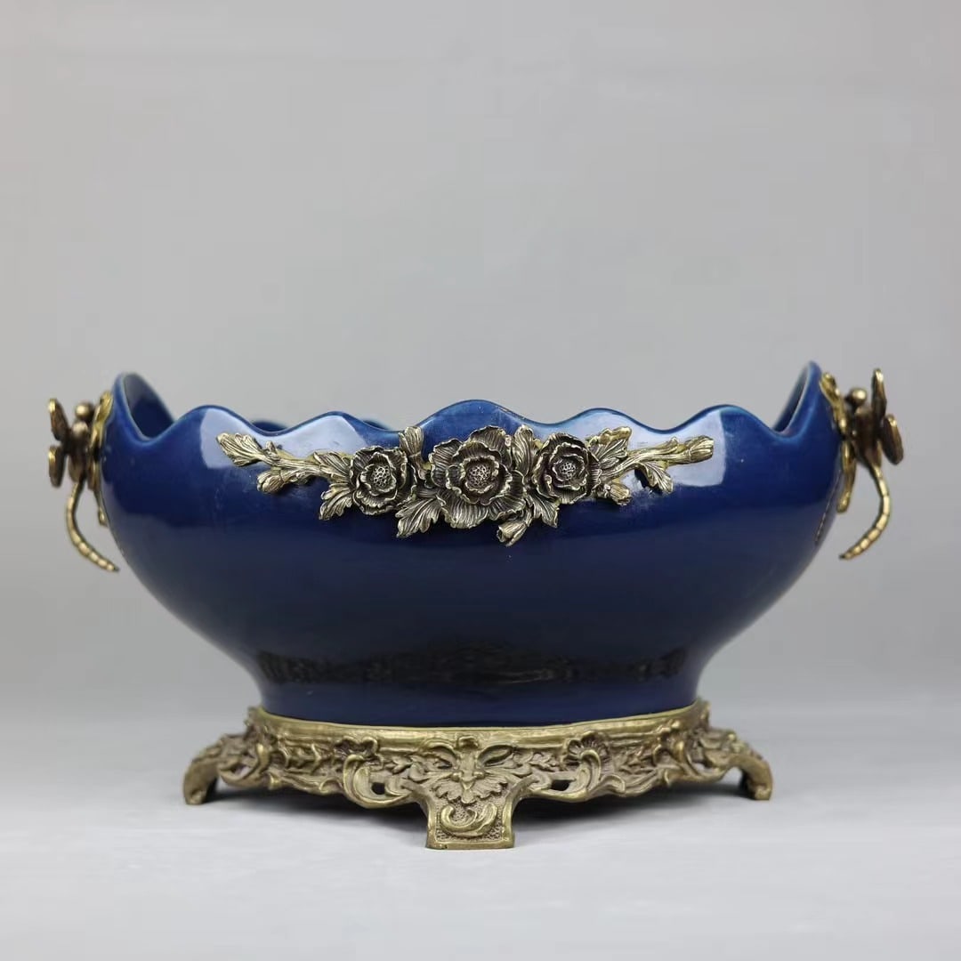 An Exquisite Ji Blue Glazed Inlaid Bronze Flower Pattern Double-Ears Plate (1 of 9)