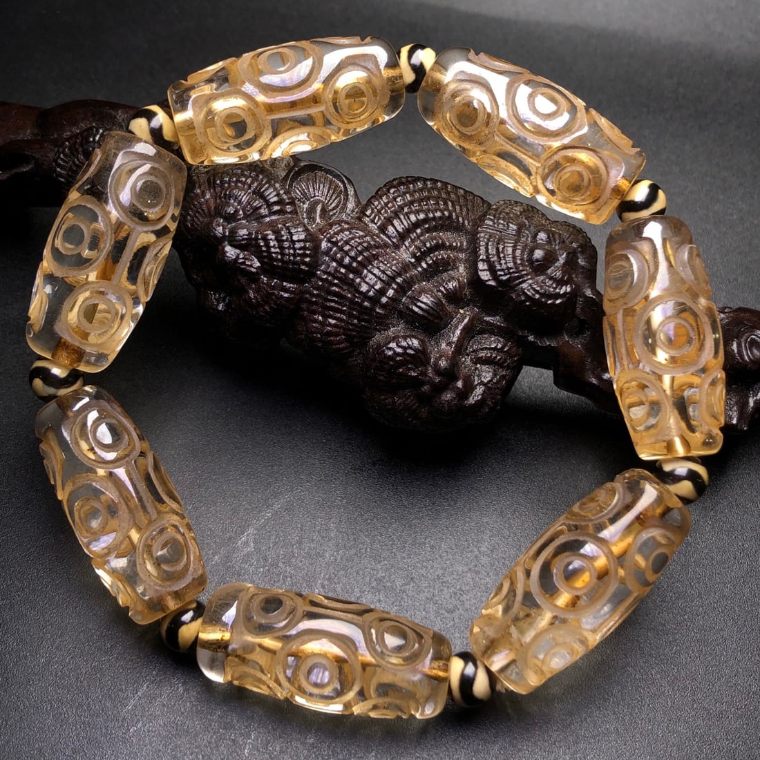 An Exquisite Crystal Bracelets: An Exquisite Crystal Bracelets,Size:30mmx13mm ????