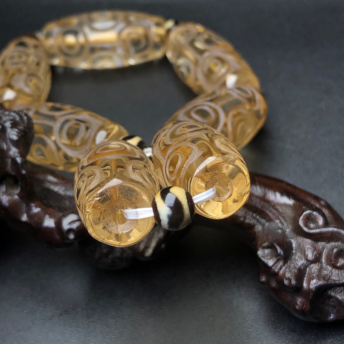 An Exquisite Crystal Bracelets - 9