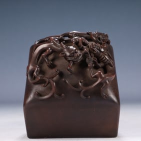 An Exquisite Zitanwood Chi-Dragon Pattern Seal