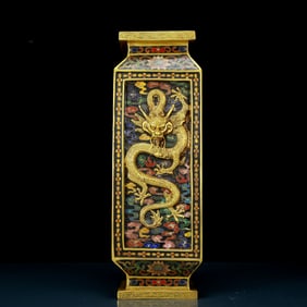 A Brilliant Cloisonne 'Dragon& Auspicious Cloud' Vase