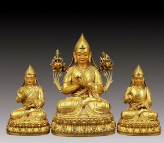 A Set of Solemn Gilt Bronze Statue of Tsongkhapa