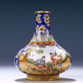 An Exquisite Painted Enamel Flower and Figure Pattern Vase