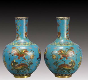 A Pair of Exquisite Cloisonne Auspicious Beast  Pattern Vases