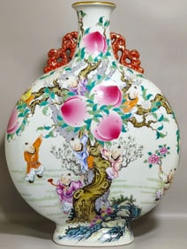 A Huge Famille-Rose Painted Gold Figure and Peach Pattern Dragon-Ears Vase,With Poem