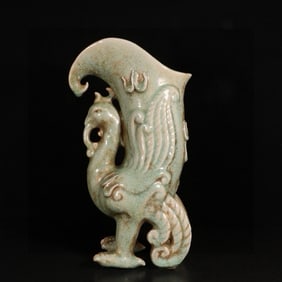 A Rare Ru yao Phoenix-Shaped Goblet