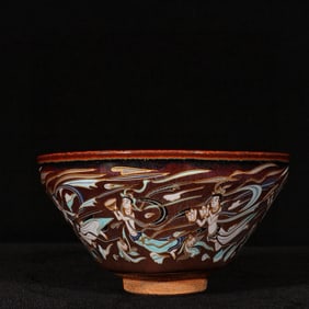 An Exquisite Jian yao Figure Pattern Cup
