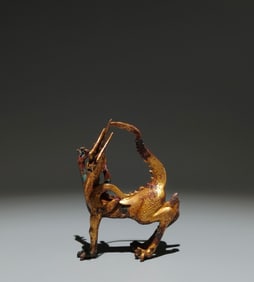 An Exquisite Gilt Bronze Dragon Ornament