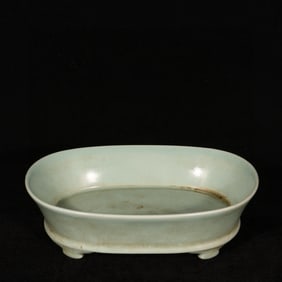 An Exquisite Ru yao Flower and Bird Pattern Four Legs Basin,With Poem