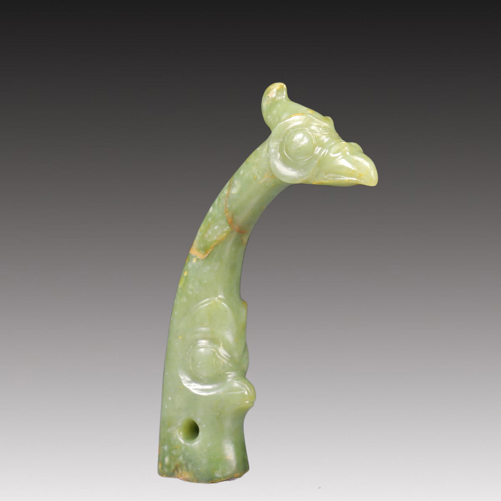 A Greenish Jade Phoenix Scepter: A Greenish Jade Phoenicmx Scepter,Ancient Time,China,Size: 1.4inx1.2inx5.9in,Weight:247g 青玉凤鸟权柄,远古时期