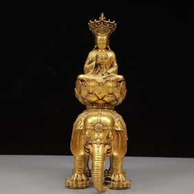 A Solemn Gilt Bronze Statue of Bodhisattva